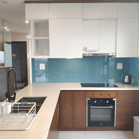 Luxe Paradise Residence Trinh Cong Son ハノイ市 エクステリア 写真