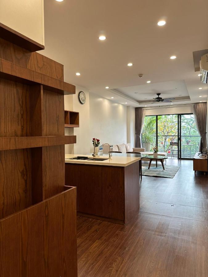Luxe Paradise Residence Trinh Cong Son ハノイ市 エクステリア 写真